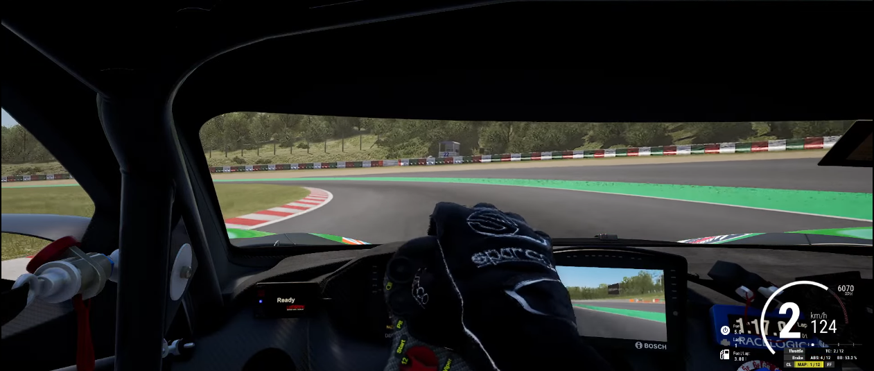 Suzuka 215.png